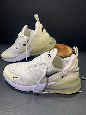 Nike Air Max 270 Women’s Beige Running Walking Sneakers Shoe Size-7.5